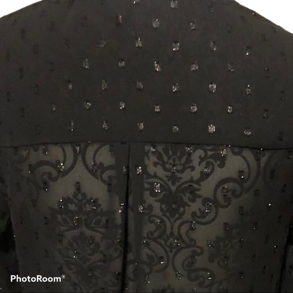 Maurices Deep Vneck black blouse - Picture 6 of 10